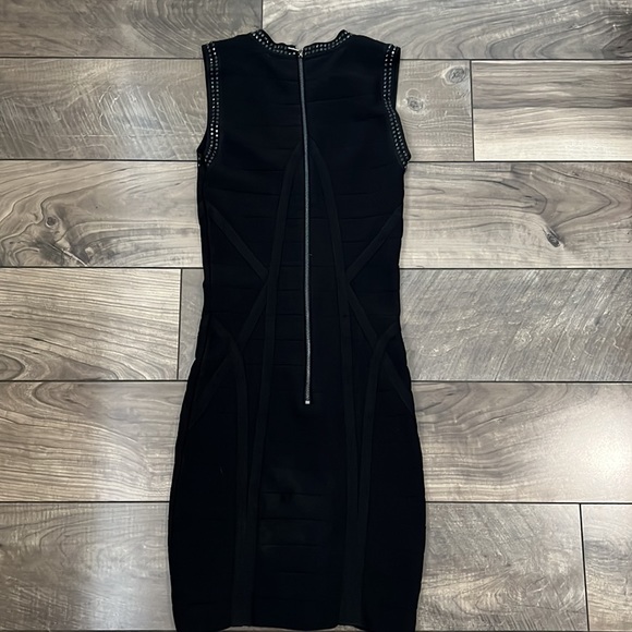 Bebe - Picture 2 of 2